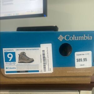 Columbia Women's Olive Hiking Boots